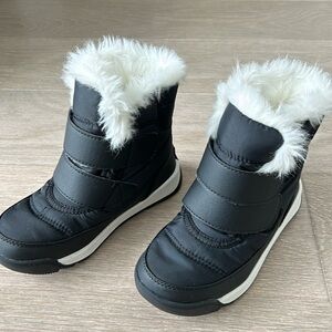 Sorel Whitney II kids unisex black snow boots size 11